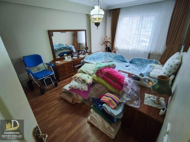 Paşabayırda Merkezi Konumda 3+1 Köşe Daire