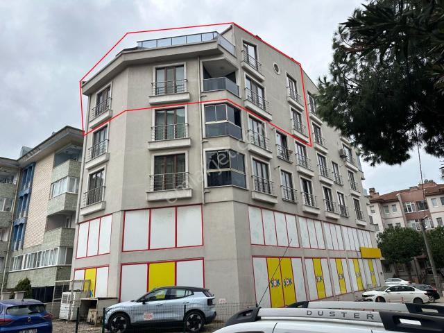 Paşakent Mah.de 213 M2 Merkezi Konum Yerden Isıtma 4+1 Dubleks