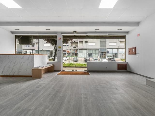Paços de Ferreira Paços de Ferreira 103385070