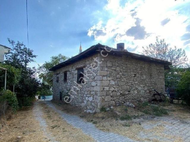 Pamukkale Satılık Müstakil Bahçeli 2 Katlı Ev