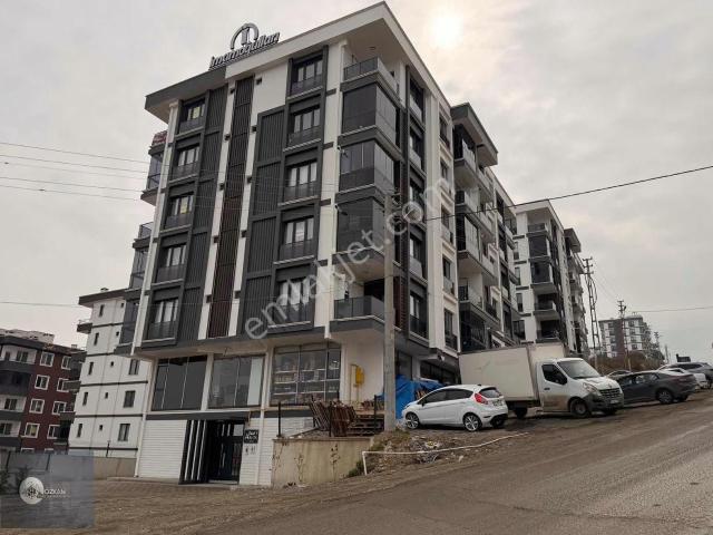 Pamuklu Bulvarına Cephe Denız Manzaralı Ara Kat 1 + 1 Daıre