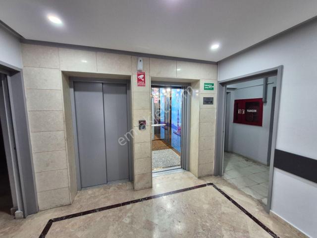 Pamuklarda Site İçerisinde 140 M2 3+1 Ebeveyn Banyolu Satılık