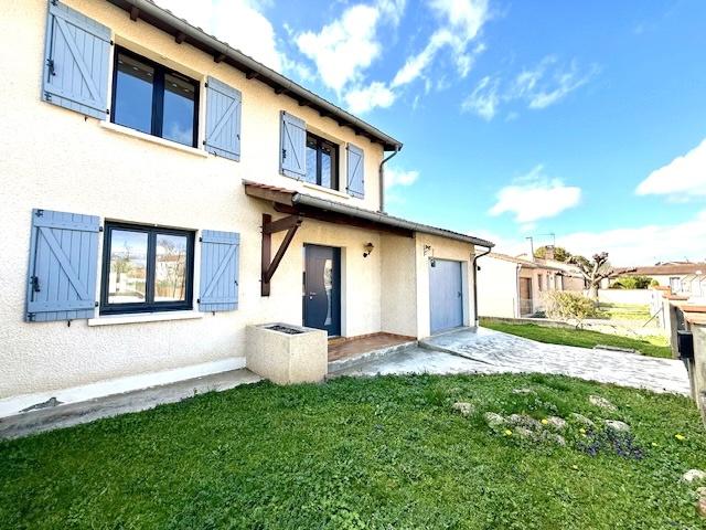 PAMIERS: MAISON DE TYPE 4 DE 95 M2 A VENDRE AVEC GARAGE SUR UNE PARCELLE DE 256 M2