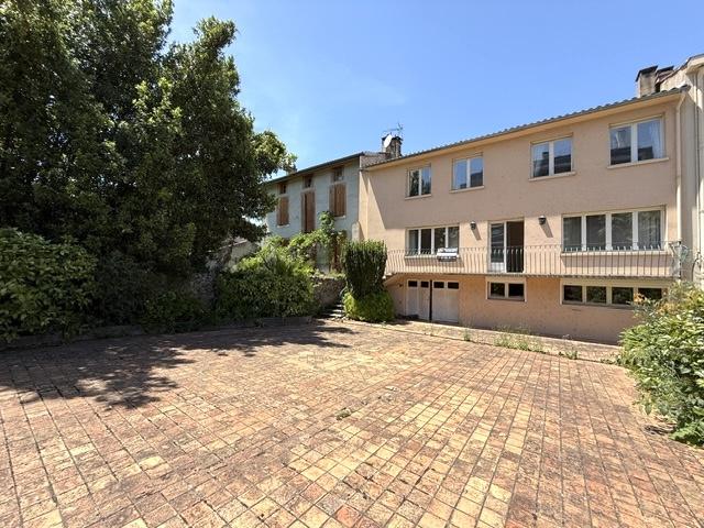 PAMIERS: MAISON DE TYPE 5 A VENDRE DE 155 M2 AVEC GRAND GARAGE
