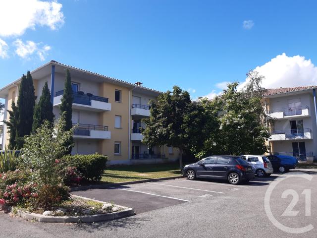 Pamiers Location Appartement 09