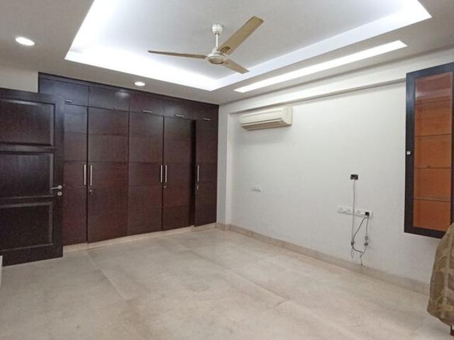 Pamposh Enclave 3 Bedroom 2000 Sq. Ft. Builder Floor in Pamposh Enclave Delhi Listing ID: #10151