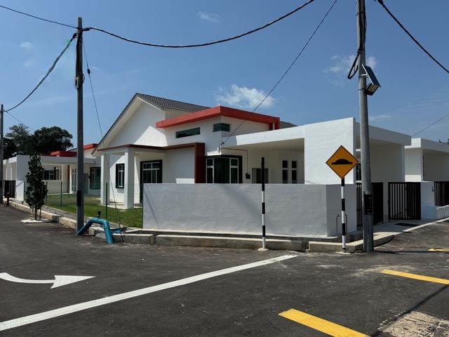 Pantai Sepat 200M sampai pantai Free Table Top Pjg Suasana tenang
