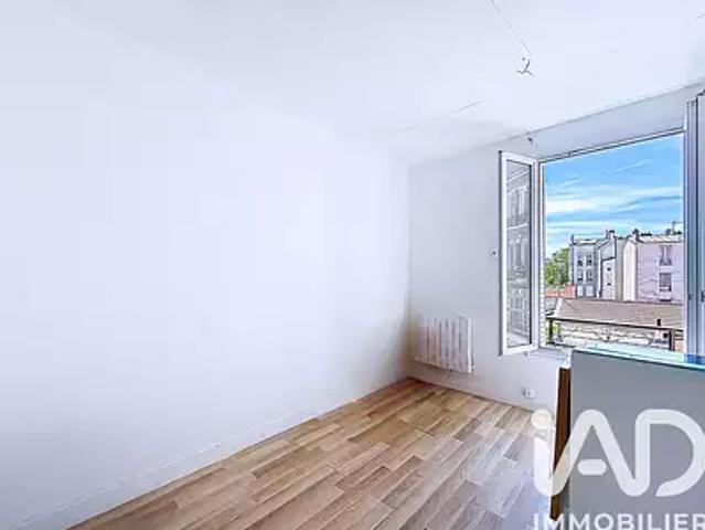 Pantin 93500 Achat / Vente appartement 2 pièces t2 au dernier étage