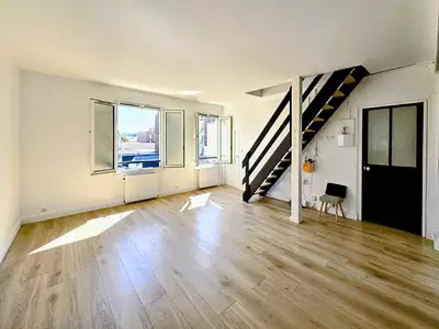 Pantin 93500 Achat / Vente appartement 4 pièces t4 au dernier étage