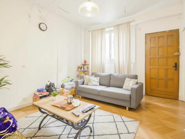 Pantin: Appartement chaleureux de 3 pièces, 48.5 m²
