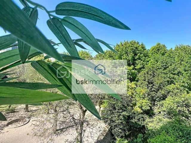 PANTIN – ÉGLISE | 4 PIÈCES TRAVERSANT 100 m² | BALCON | PARKING | CAVE