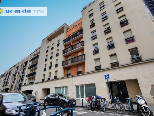 Pantin, Métros 4 Chemins, Tram Porte de La Villette et bus