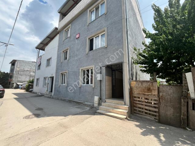 Panayır Mah Satılık Oturuma Hazır 3 Katlı Bahçeli Müstakil Bina