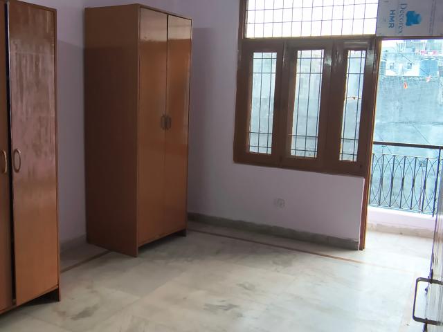 Panchsheel Vihar 2 Bedroom 650 Sq. Ft. Builder Floor in Panchsheel Vihar Delhi Listing ID: #9793