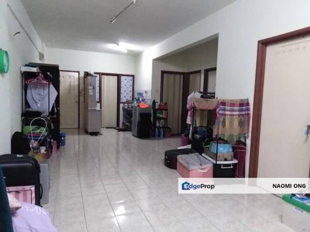 Pandan Court Condominium