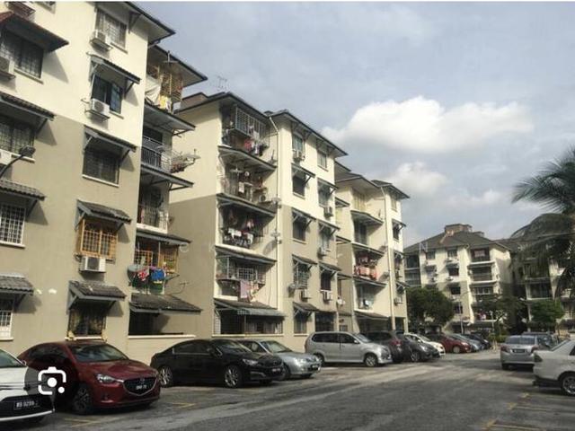 pandan Heights apartment