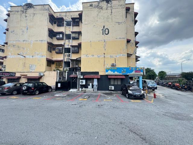 Pandan mewah ampang 750sf block a10 tingkat 3