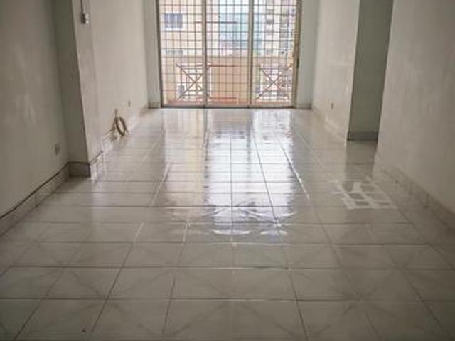 Pandan Mewah Height Mid Floor