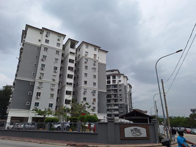 Pandan Puteri Condominium Pandan Indah
