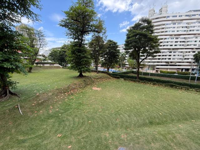 Pandan Valley Condominium For Sale, $2,500,000, 3 Bed 3 Bath 1,464 sqft $1,708.00 psf