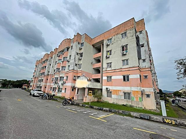 Pangsapuri Mutiara subang Level 5 ada lift renovated full loan