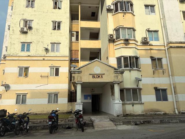Corner unit Pangsapuri Mutiara Subang Subang U5 Shah Alam