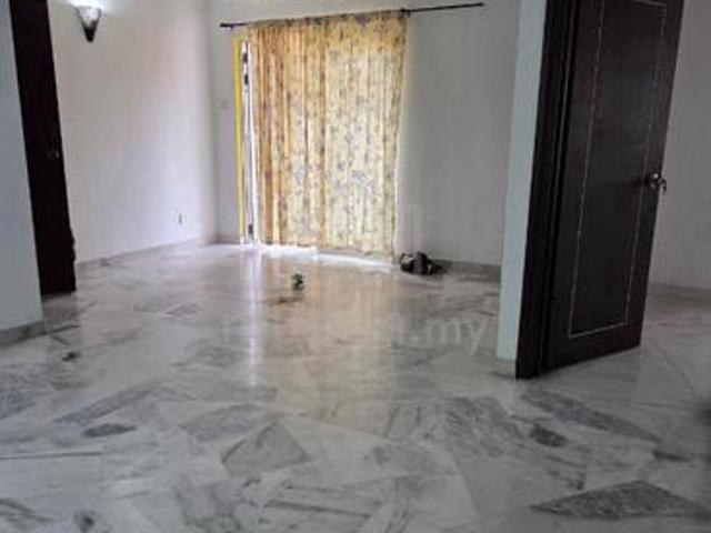 Pangsapuri Mayang Bandar Kinrara BK3 Puchong walkup Freehold Move In
