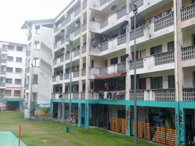 pangsapuri melati di bukit subang u16, denai alam