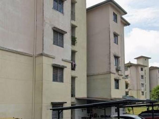 Pangsapuri Azalea Court Bandar Tasik Puteri Rawang