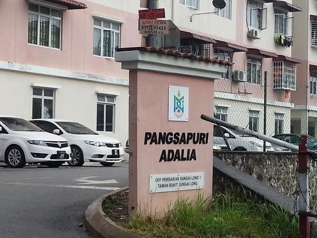 Pangsapuri adalia taman bukit sungai long tingkat 4 with lift