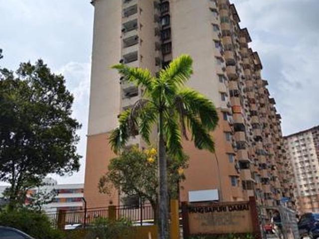 Pangsapuri Damai Subang Bestari Level 1 HELP University