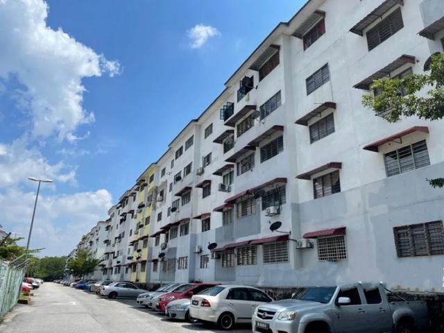 Pangsapuri Damai Utama Puchong Kinrara Level 2