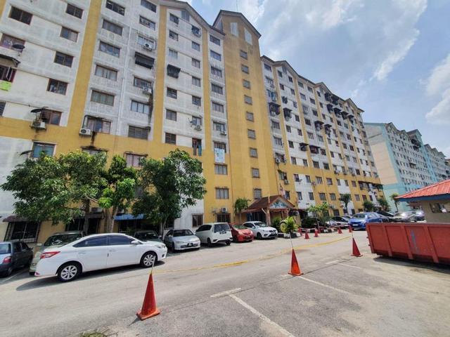 Pangsapuri Enggang Bandar Kinrara Puchong Selangor