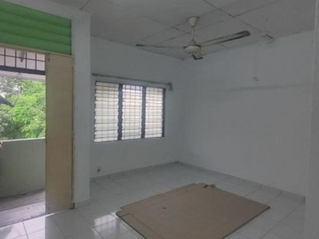 Pangsapuri Ixora