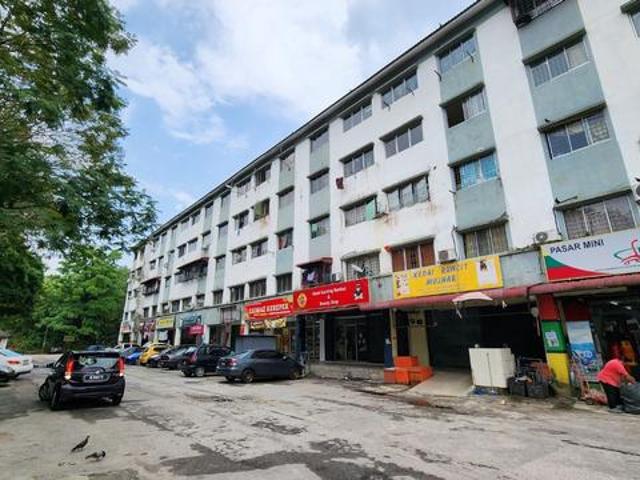 Pangsapuri Jati Below MV Seri Kembangan