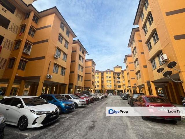 Jentayu Flat