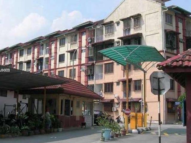 Pangsapuri Kasturi Tiara 850sqf Cheras 1k bookingFull loan1 CP