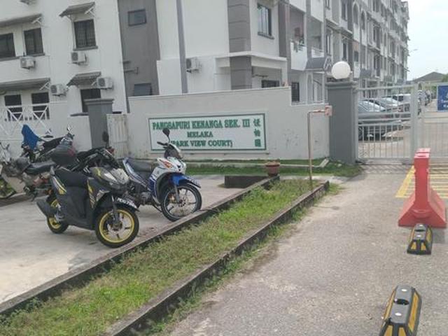 Pangsapuri Kenanga