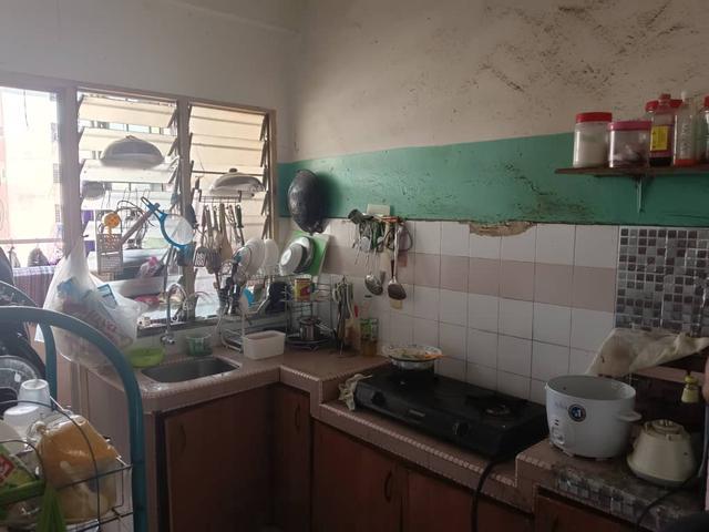 Pangsapuri Kenari Seri Kembangan Sg Besi Indah flat For sale Balakong