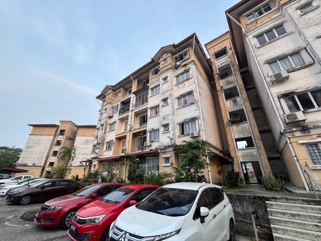 Pangsapuri Lili Bukit Subang Seksyen U16 Shah Alam TERMURAH