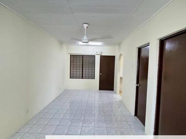 Pangsapuri Pendamar B