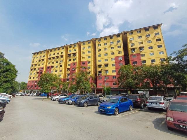 PANGSAPURI PENDAMAR B Pandamaran Klang Selangor