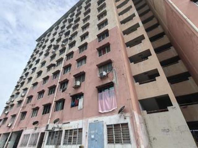 Pangsapuri Permai Indah 1st floor Flat Pandamaran Port Klang for sale