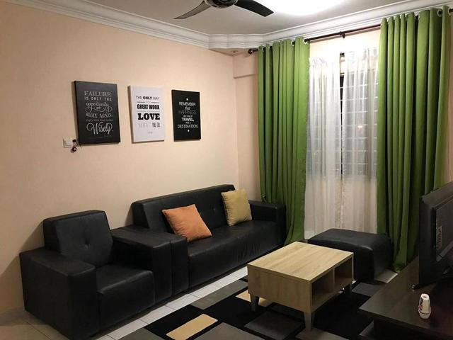 Pangsapuri persiaran tanjung tampoi low floor for sale