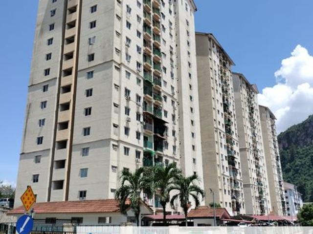 Pangsapuri Saujana, Gombak
