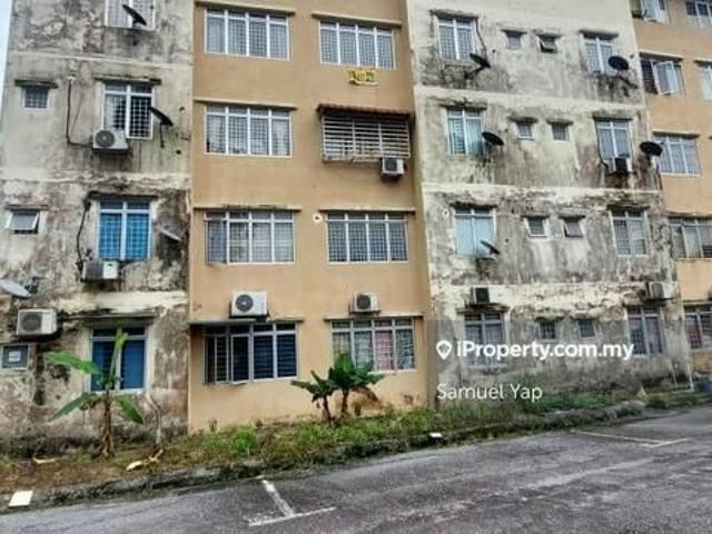 Pangsapuri Segar Perdana, Taman Segar Perdana, Cheras