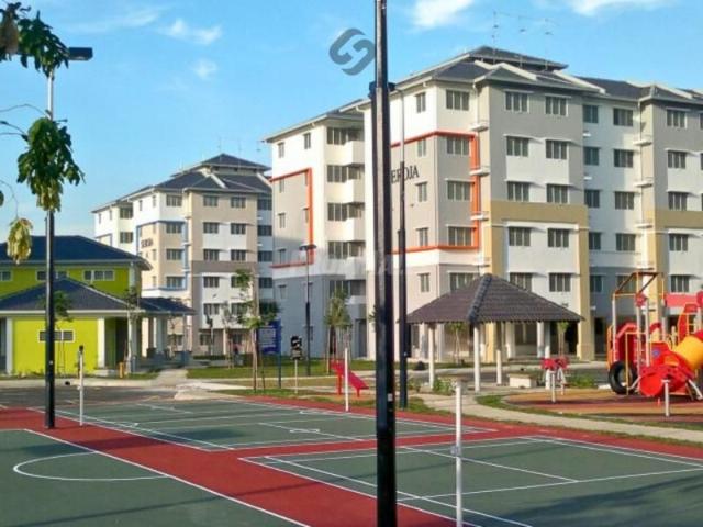 Pangsapuri Seroja Puncak Alam