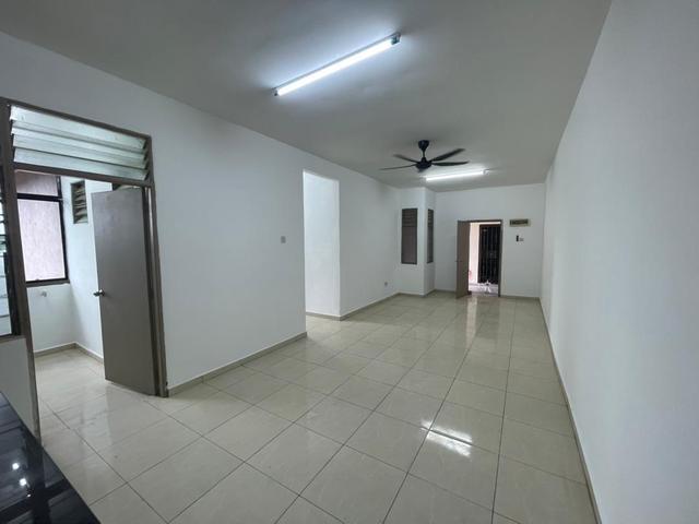 Pangsapuri Seri Baiduri Flat Taman perling Renovation Unit Skudai