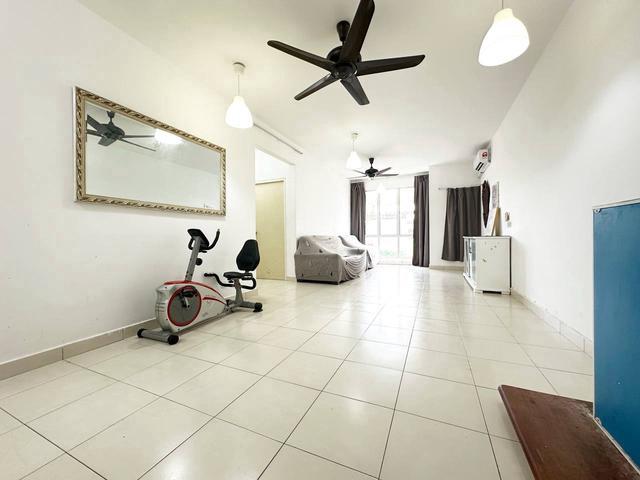 Pangsapuri Seri Baiduri Setia Alam GROUND FLOOR RENOVATED FURNISHED