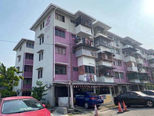 Pangsapuri Seri Indah cheras batu 9 block B tingkat 2 corner